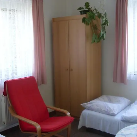 U Kastanu 3*